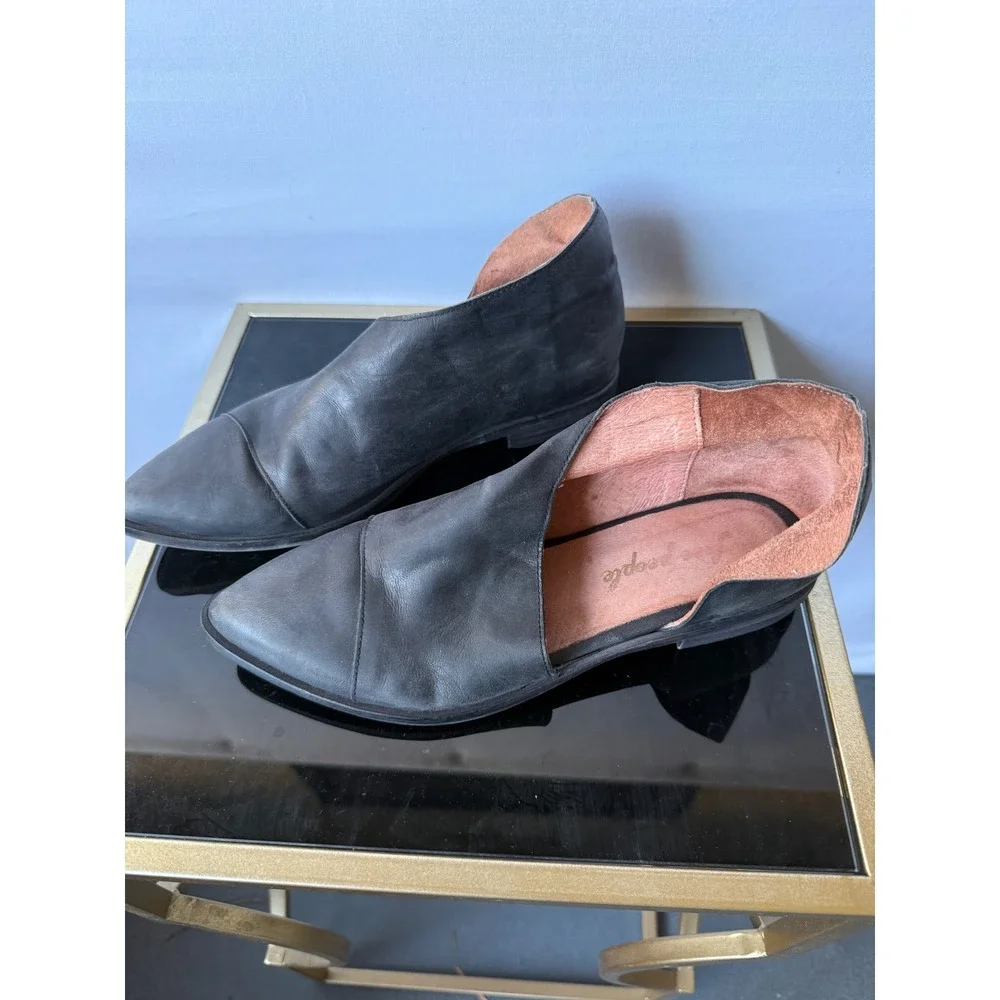 Free‎ People Royale Flat Charcoal Grey Leather Pointed Toe Cutout Shoes Size 38